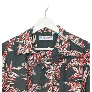Tori Richard Hawaiian Shirt Mens M Sage Green Tropical Aloha Camp Uniform